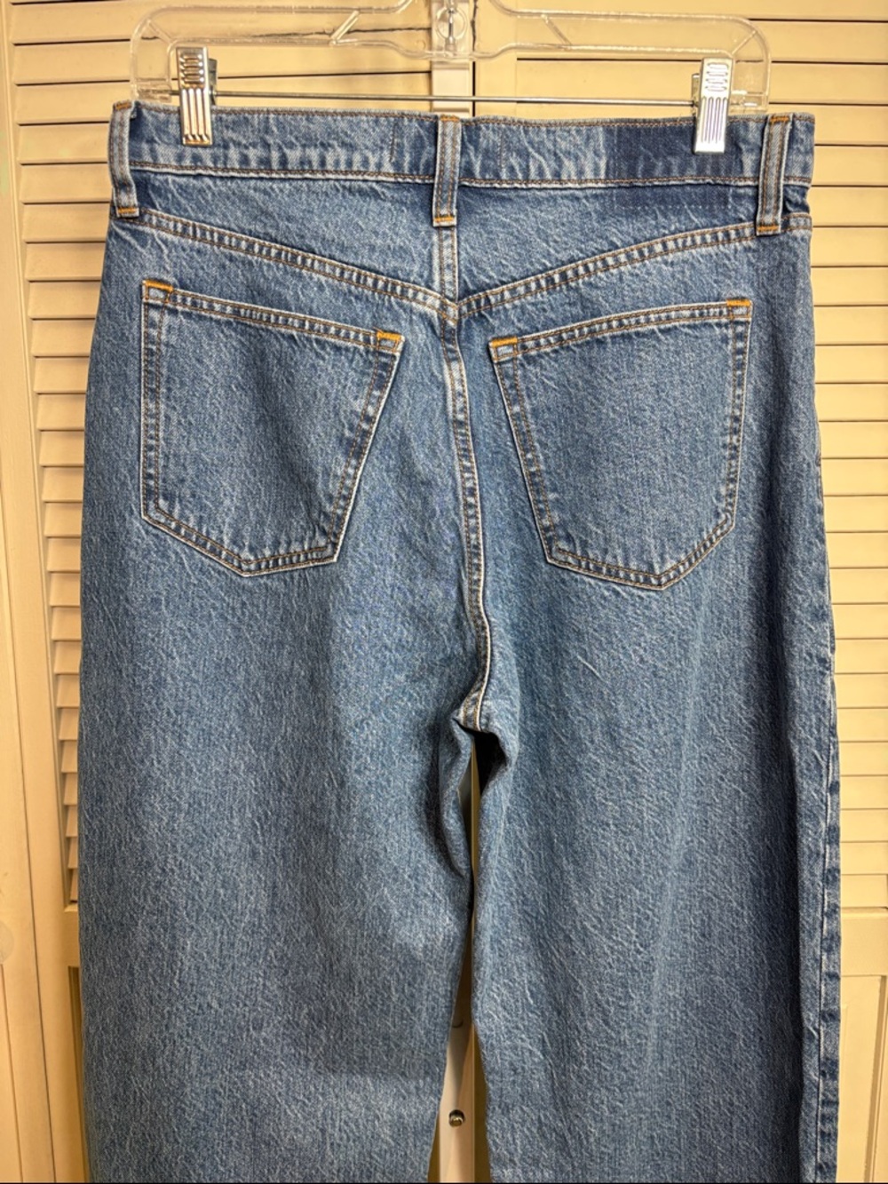 NWT Abercrombie & Fitch High Rise Taper Jeans Blue Medium Wash Size 8 Short - Picture 10 of 13